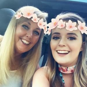 Meet your Posher, Lexie